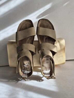 Naot Larissa Boho Tan Suede Ankle Tie Comfort Gladiator Sandals Size 40 US 9